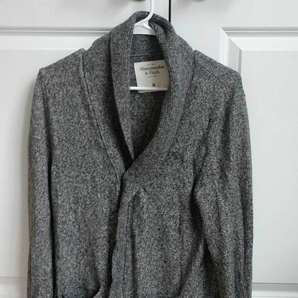 Abercrombie sweater